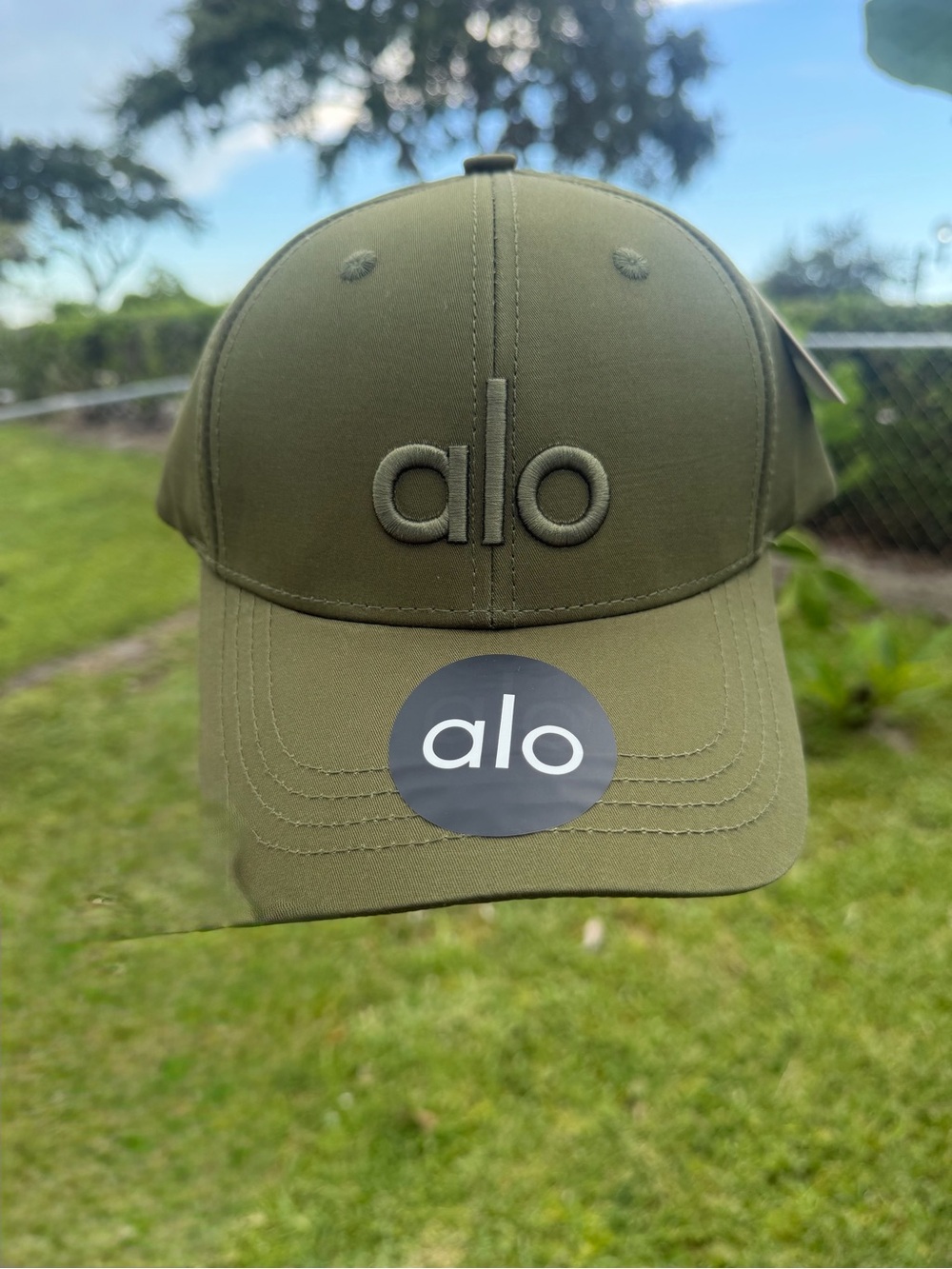 ALO Yoga Olive Green Off Duty Logo Baseball Cap - Picture 14 of 14